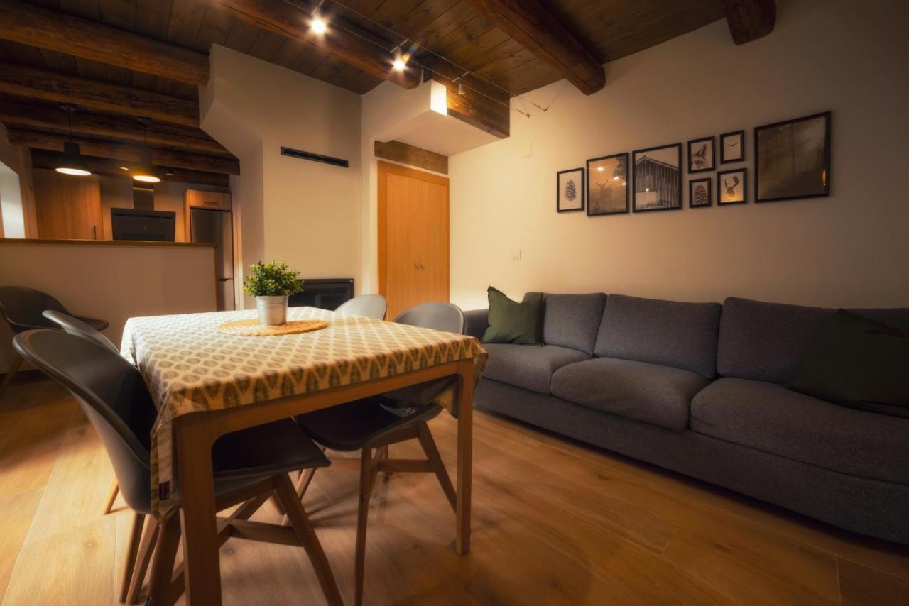Apartamentos Camino De La Val Borau Exterior foto